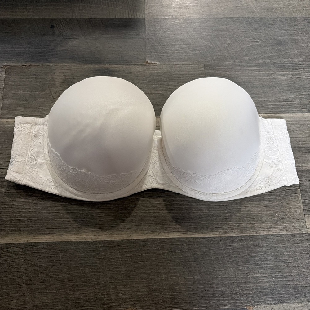 Torrid Curve Bra  42DD Push Up Strapless Underwire White Lace Bride